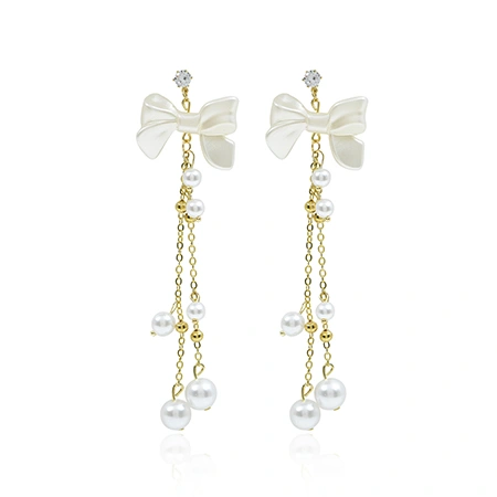  Jewellery Photography in Delhi for Earrings